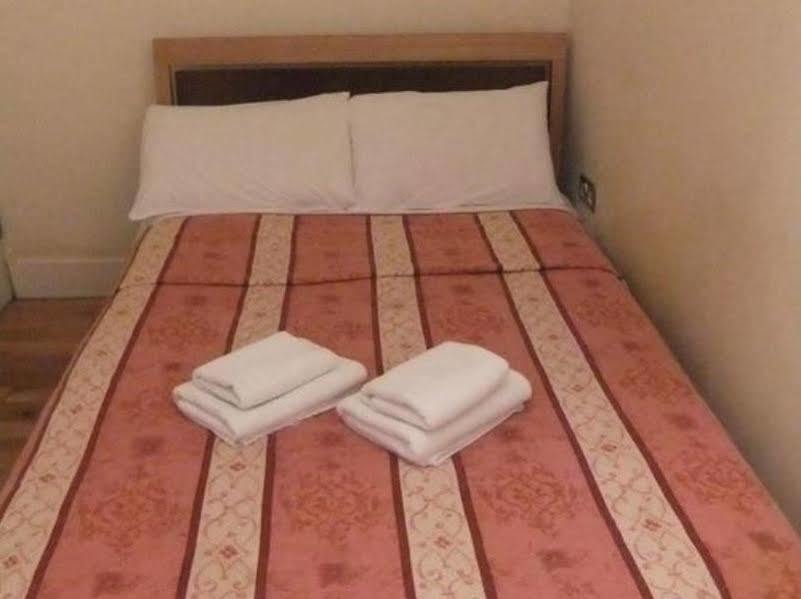 Dylan Apartments Paddington Лондон Экстерьер фото